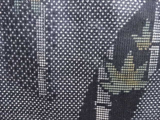 アンティーク　短冊に竹笹模様織り出し本場泥大島紬着物(5マルキ)